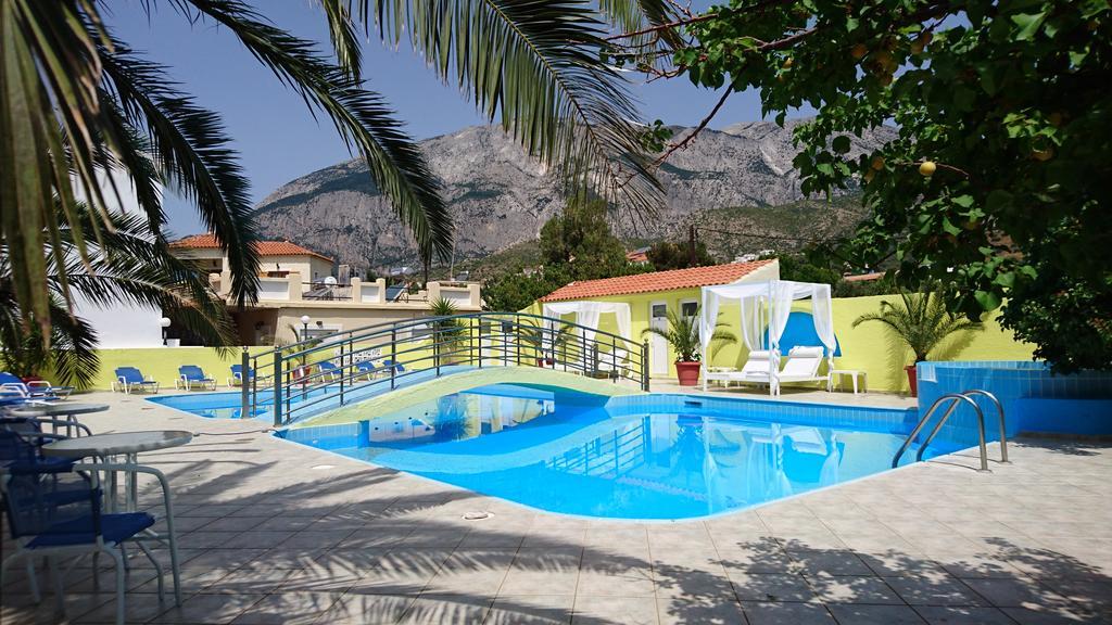 Hotel Mando Marathokampos Exterior photo